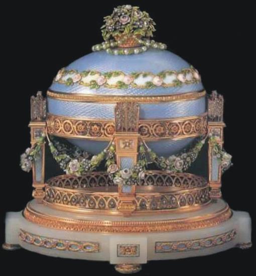 Jaja Faberge - Cradle with Garlands lub cza Trophy 1907.jpg